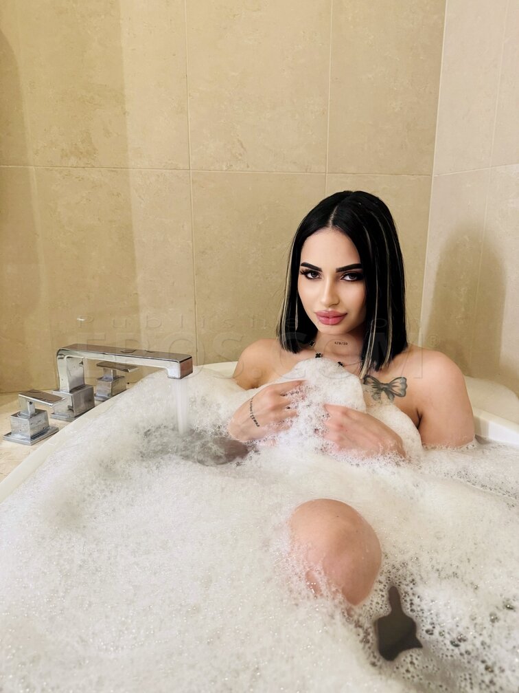 Nicole