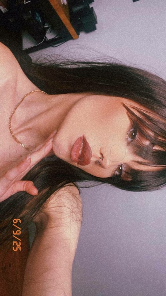 Khloe