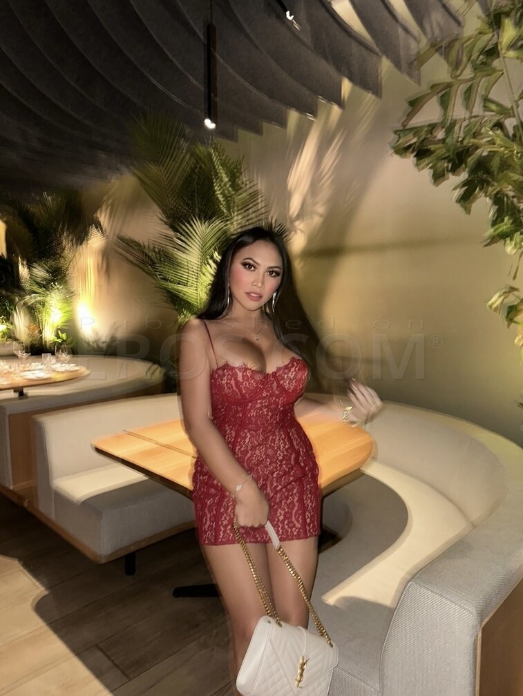 Stefani Fox