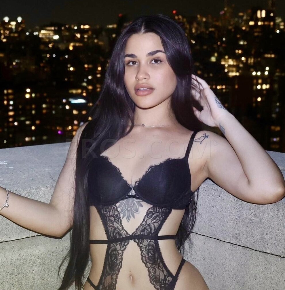 Mia