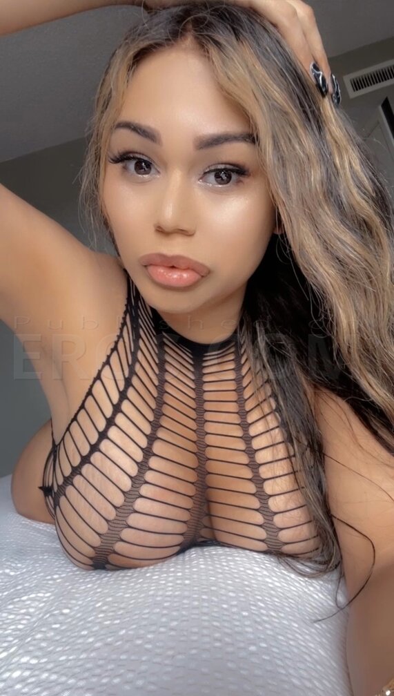 MELANIE HARRISBURG