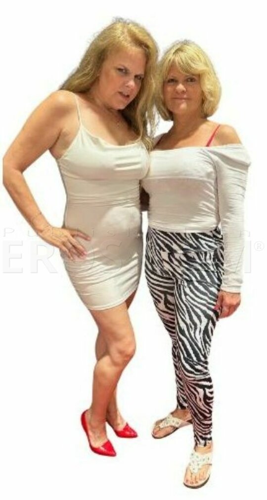 Porn Stars Elara and Micky Lynn