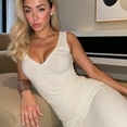 VIKKI DREAM GIRL
