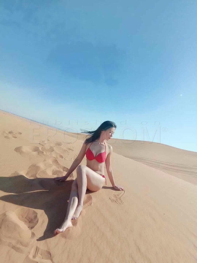 VIP Asian Ann