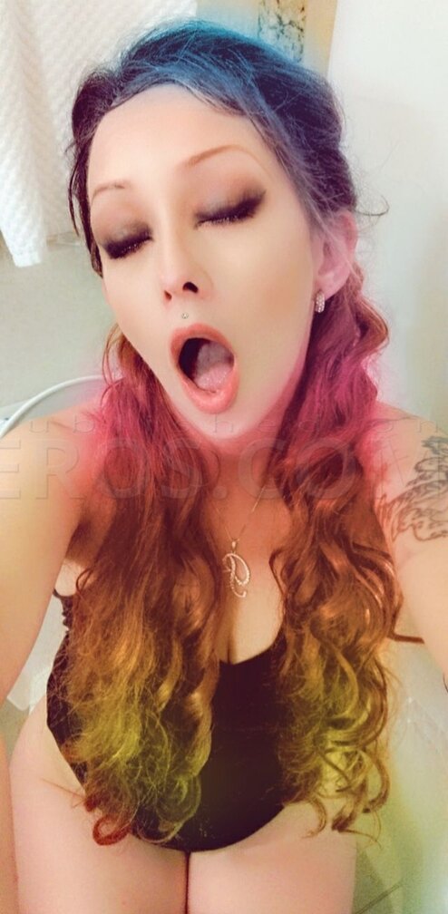Erica James