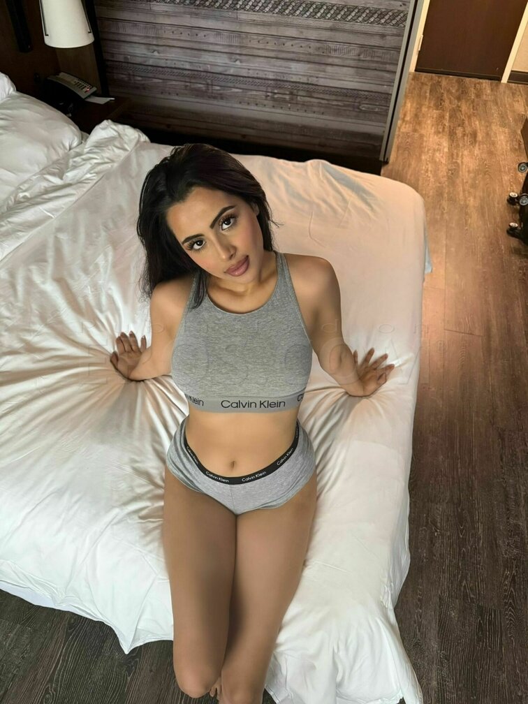 Ariana Spanish