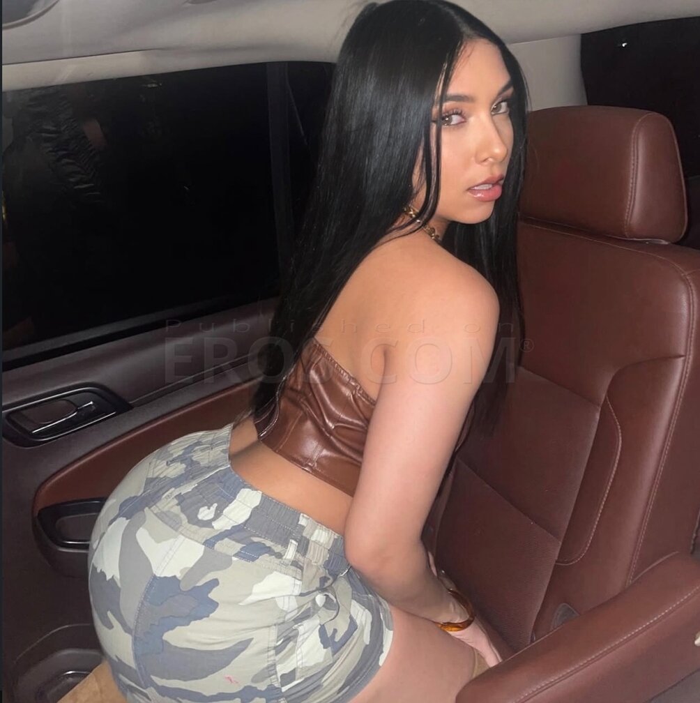 Khloe