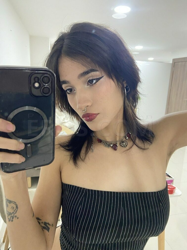 Valentina in novi