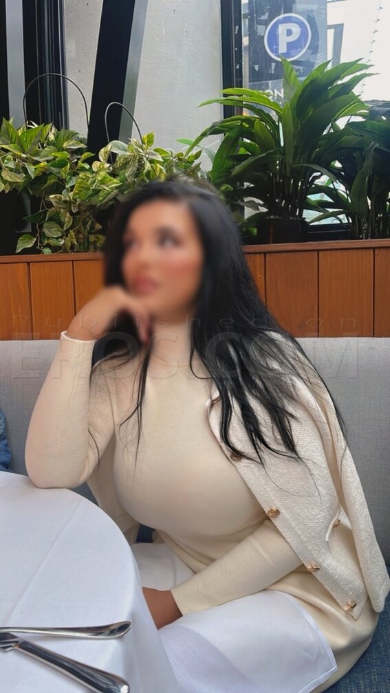 Kylie London