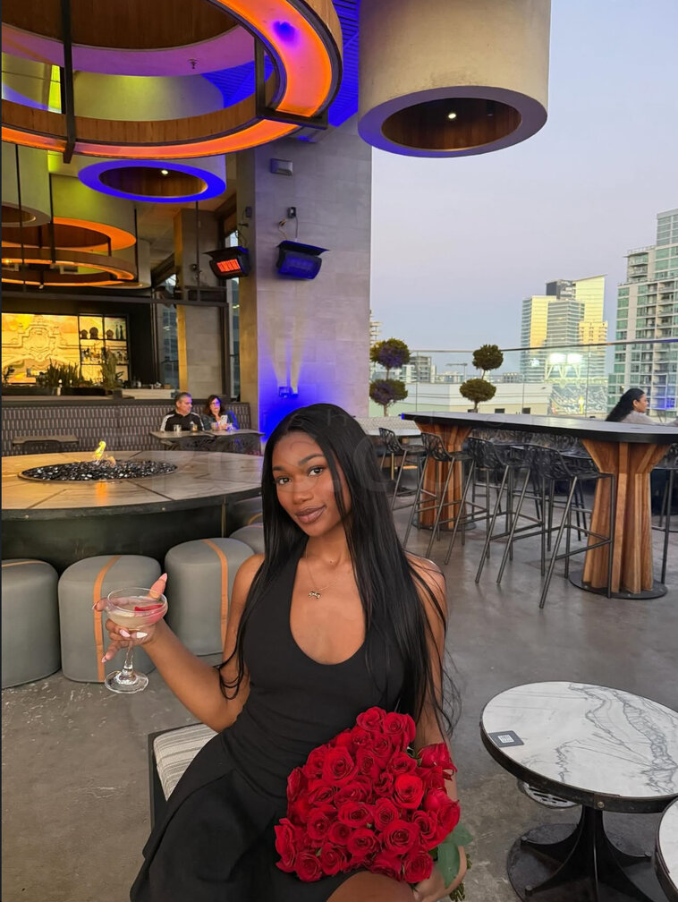 VIP Shay Dior