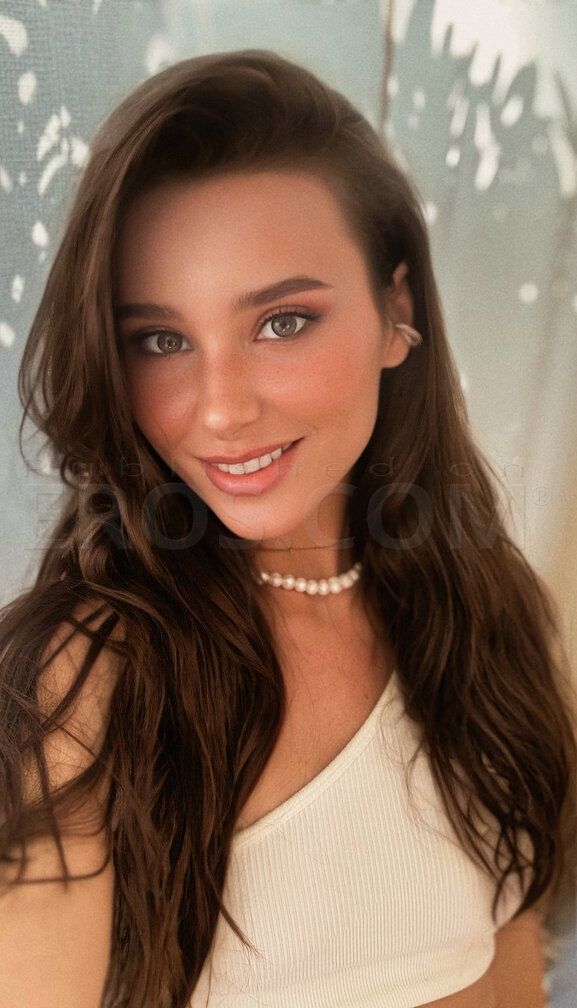 Eva Jade