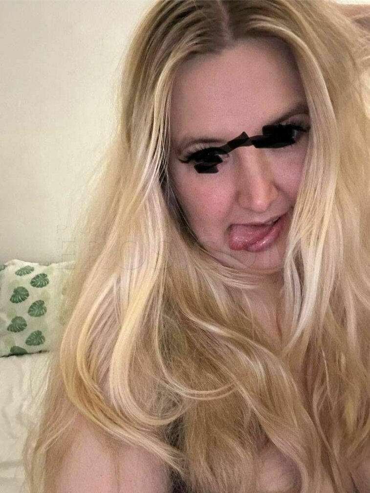 Luna Quinn