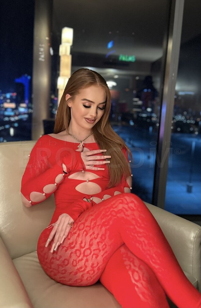Sweet and Sexy Lexi