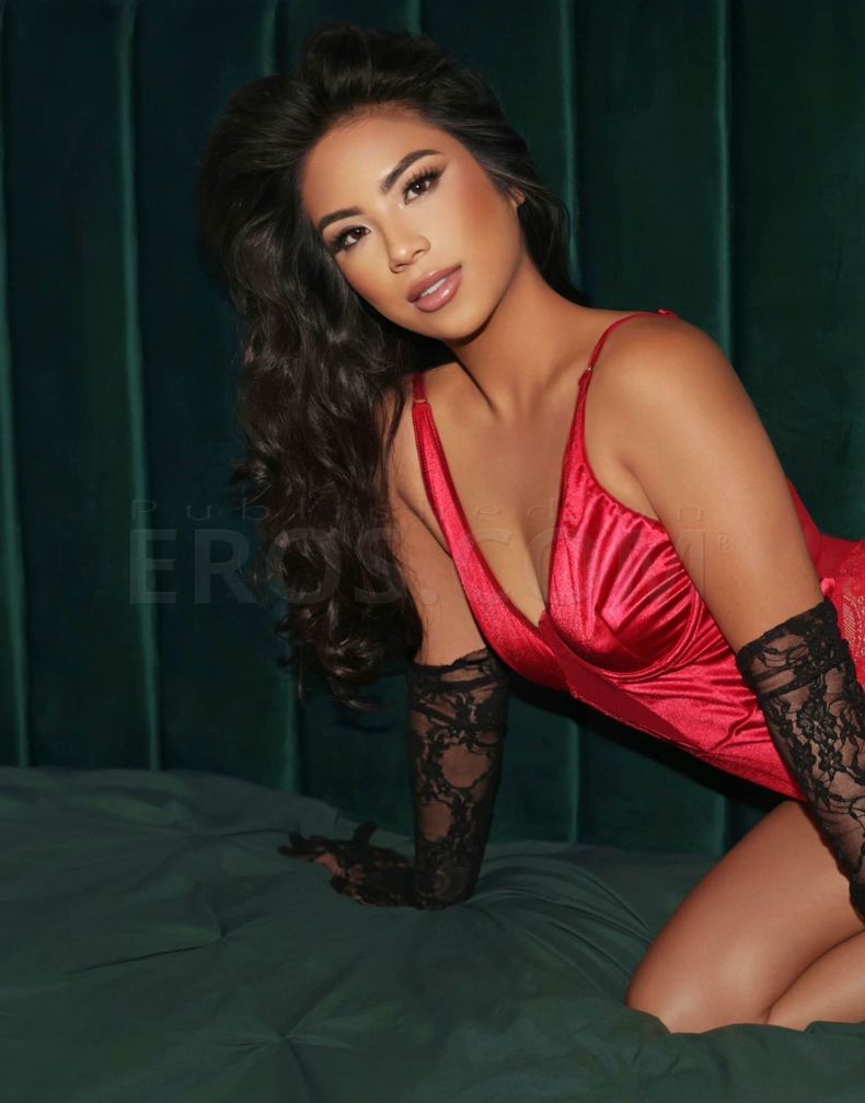 Mia DiRosa