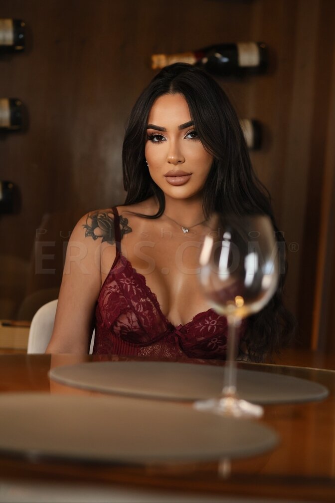 VIP Muse JADE MONROE