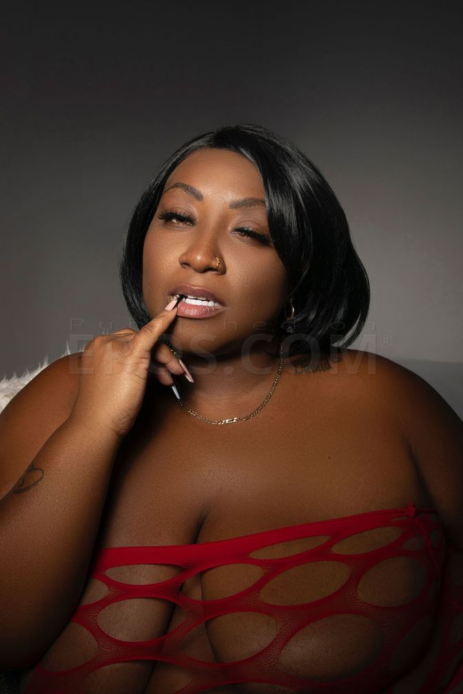 BBW Pornstar Tameka Taylor