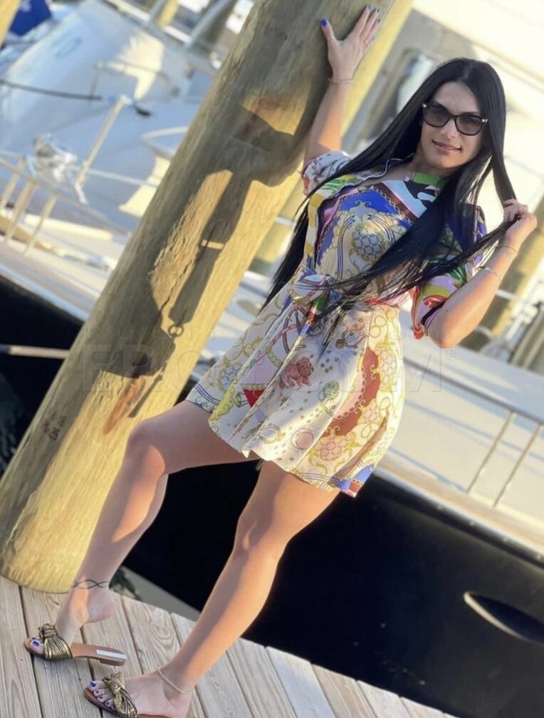 Bella