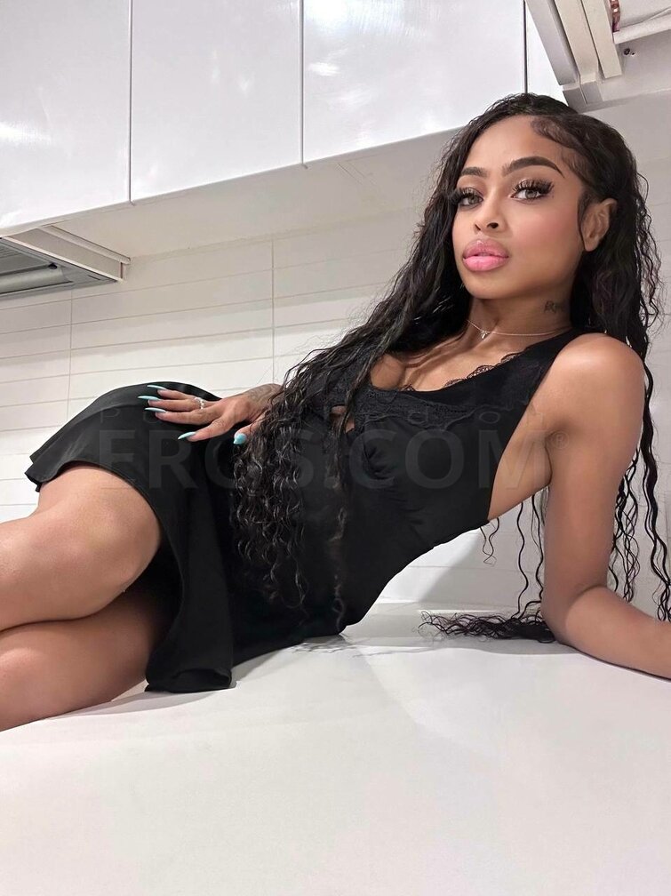 Tali Brinxx