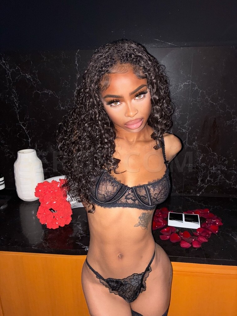 Tali Brinxx