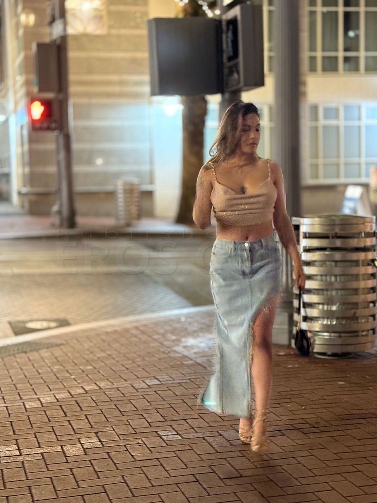 Mia