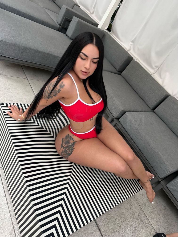 Mia