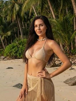 Alin in Falls Church