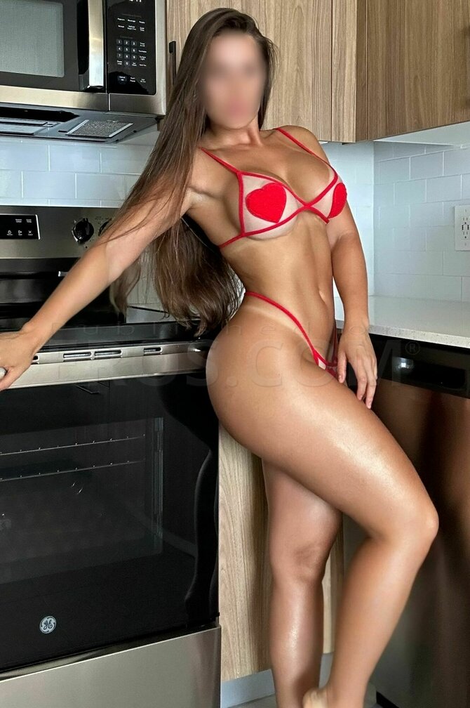 Eva Dourado