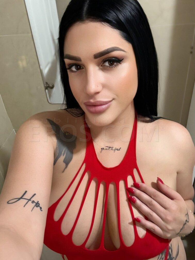 Mia