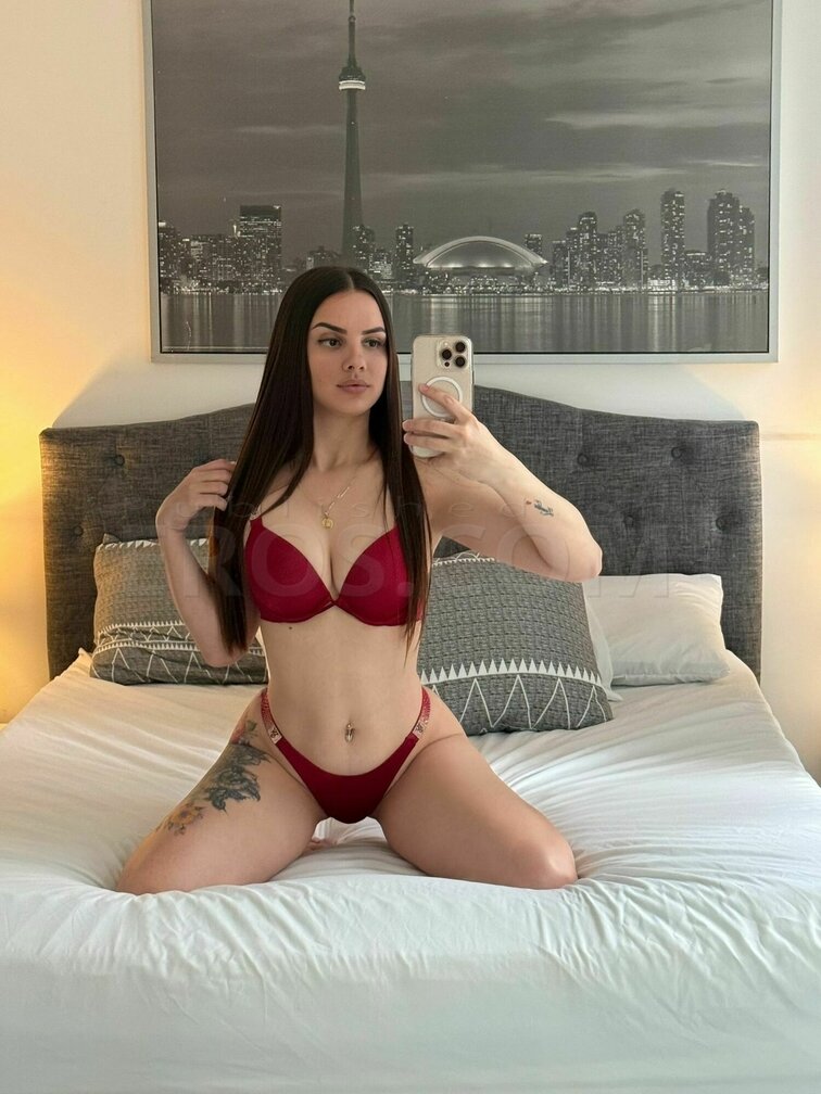 Mia