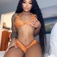 Mia