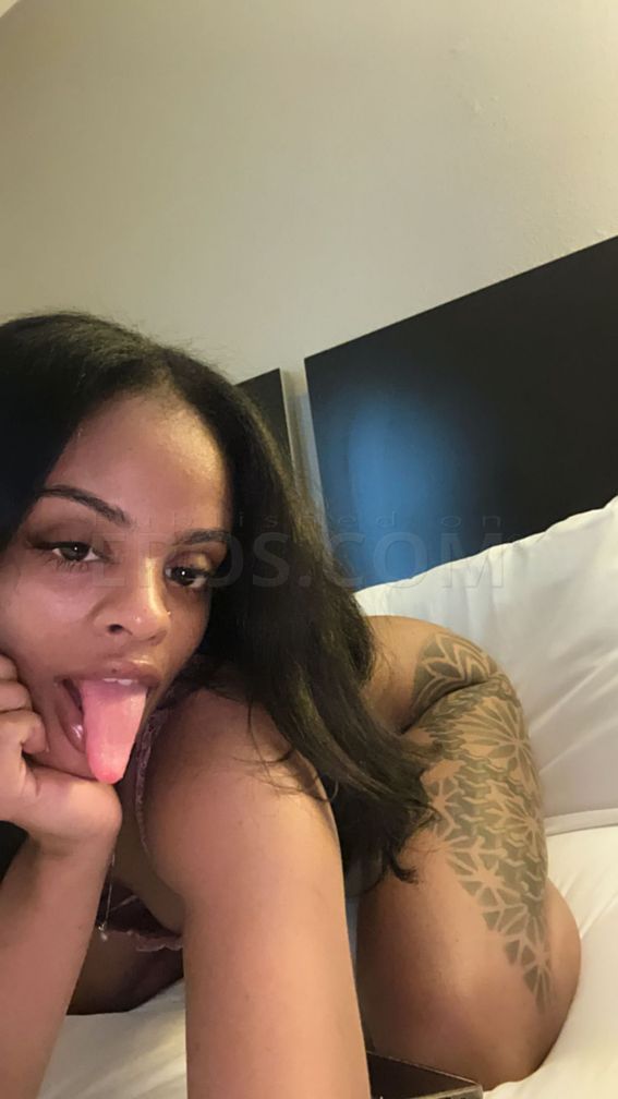Lovely Lani XO