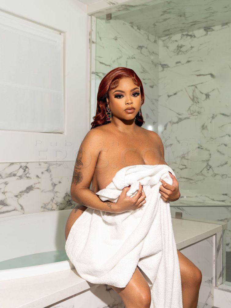 Adult Film Star Lavish Styles