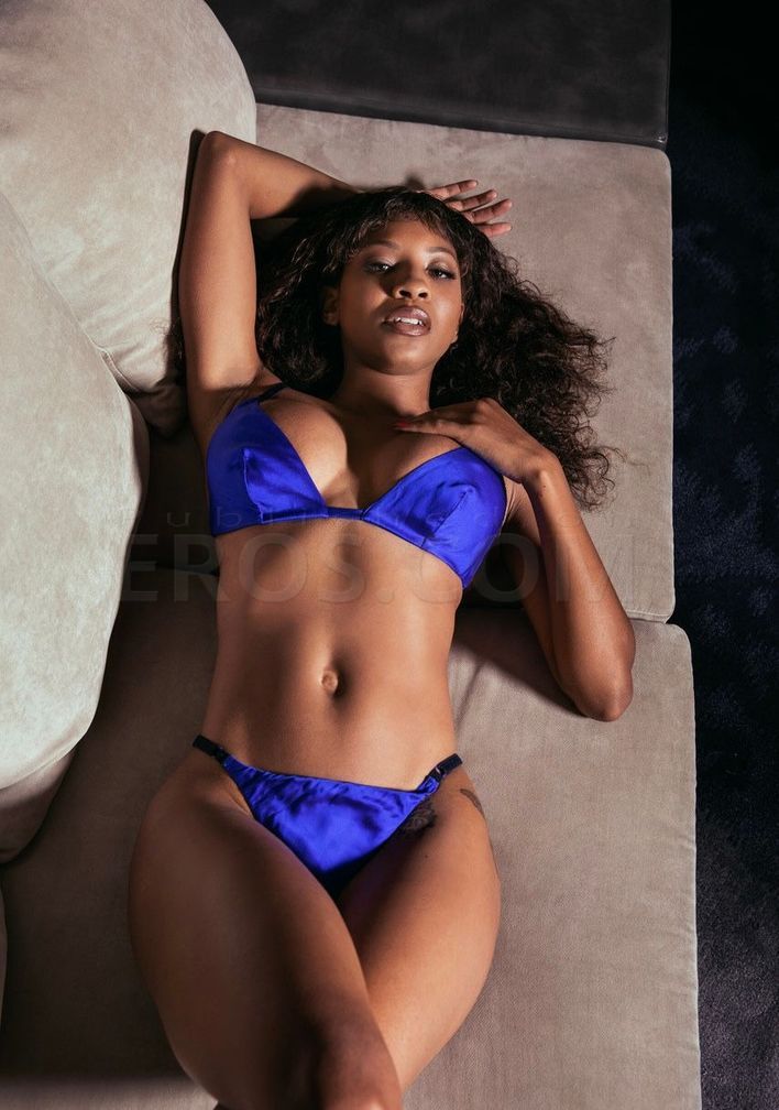 Adult Film Star September Reign