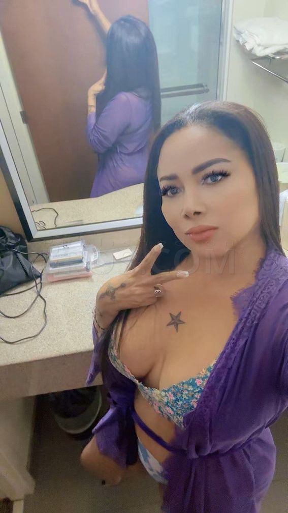 KASSANDRA EN RICHMOND