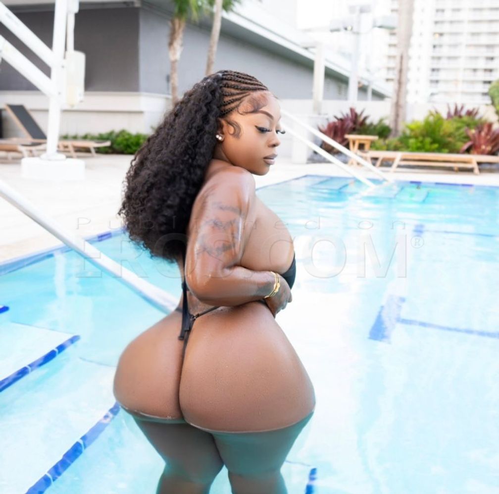 Adult Film Star Amiri