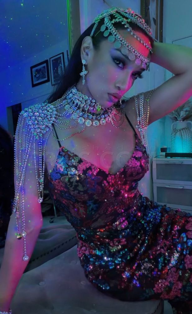 Adult Super Star Jessica Fox