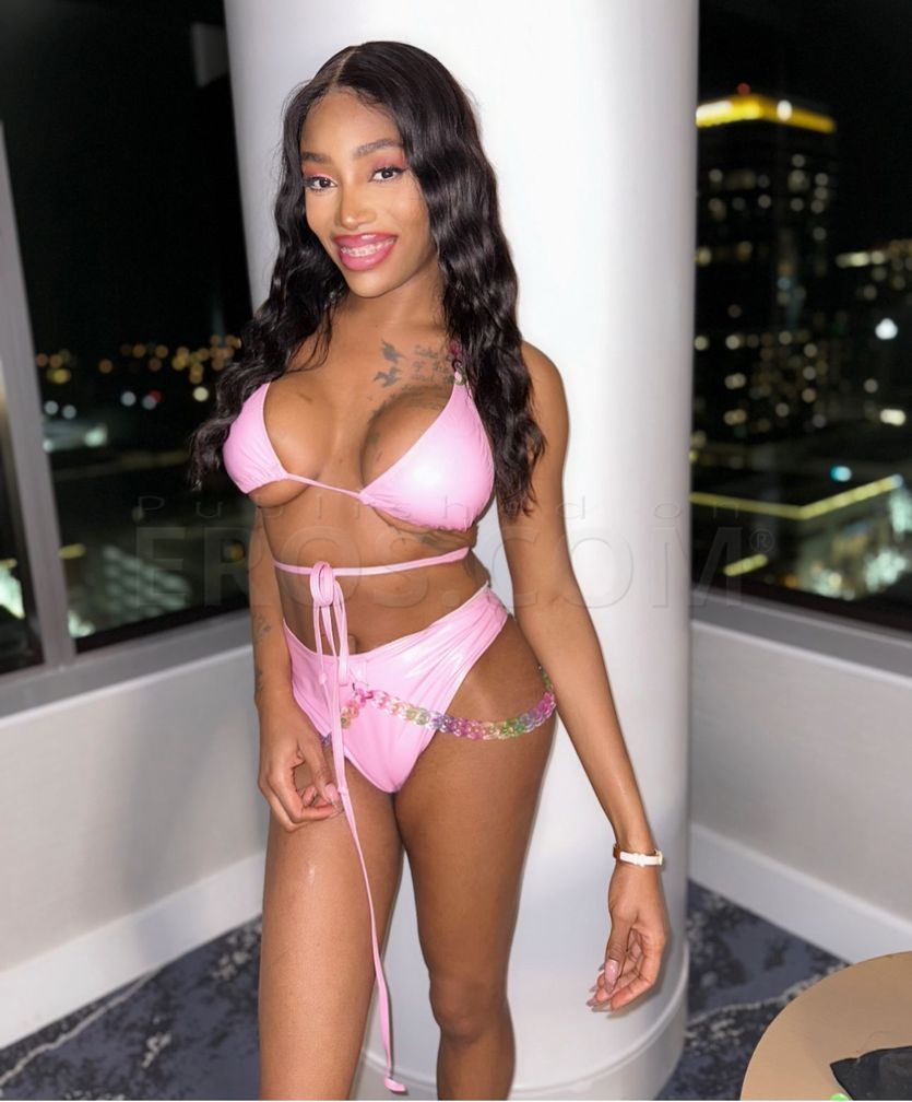 Ts Naomi Banks