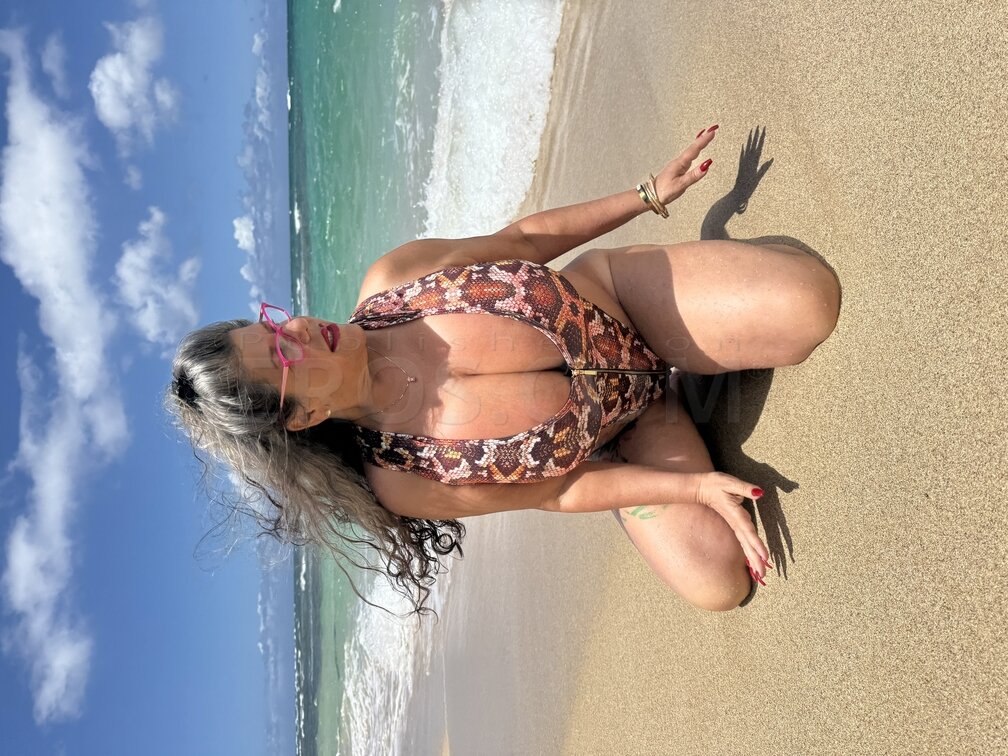 Adult Model Ms.Carol Fox