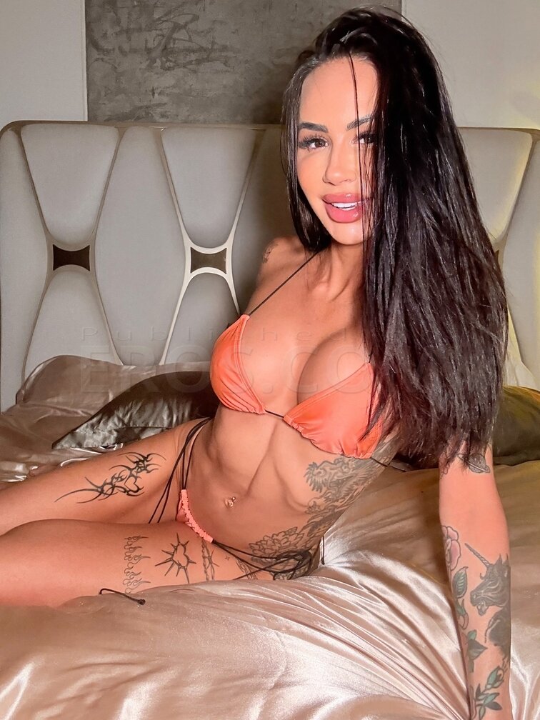 VIP Natalie Nixxon