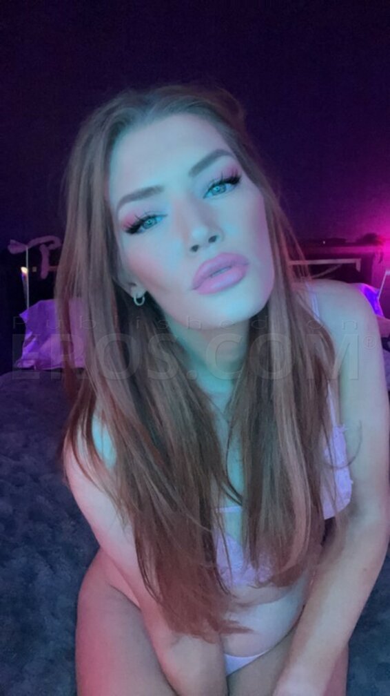 VIP ChloeB