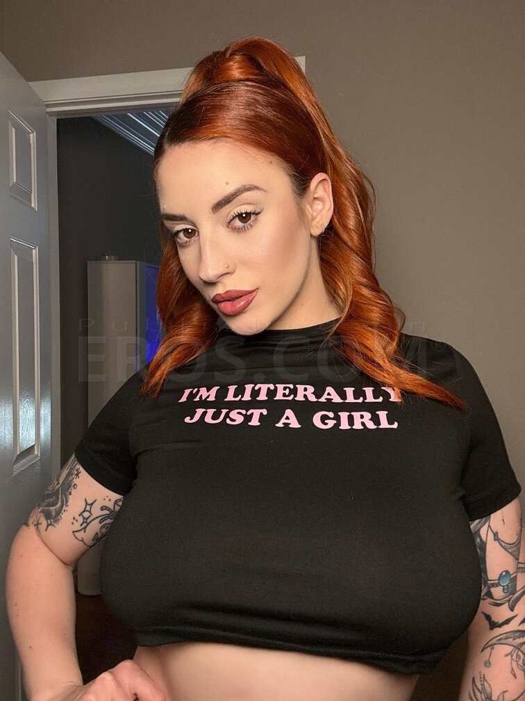 Pawg Emily