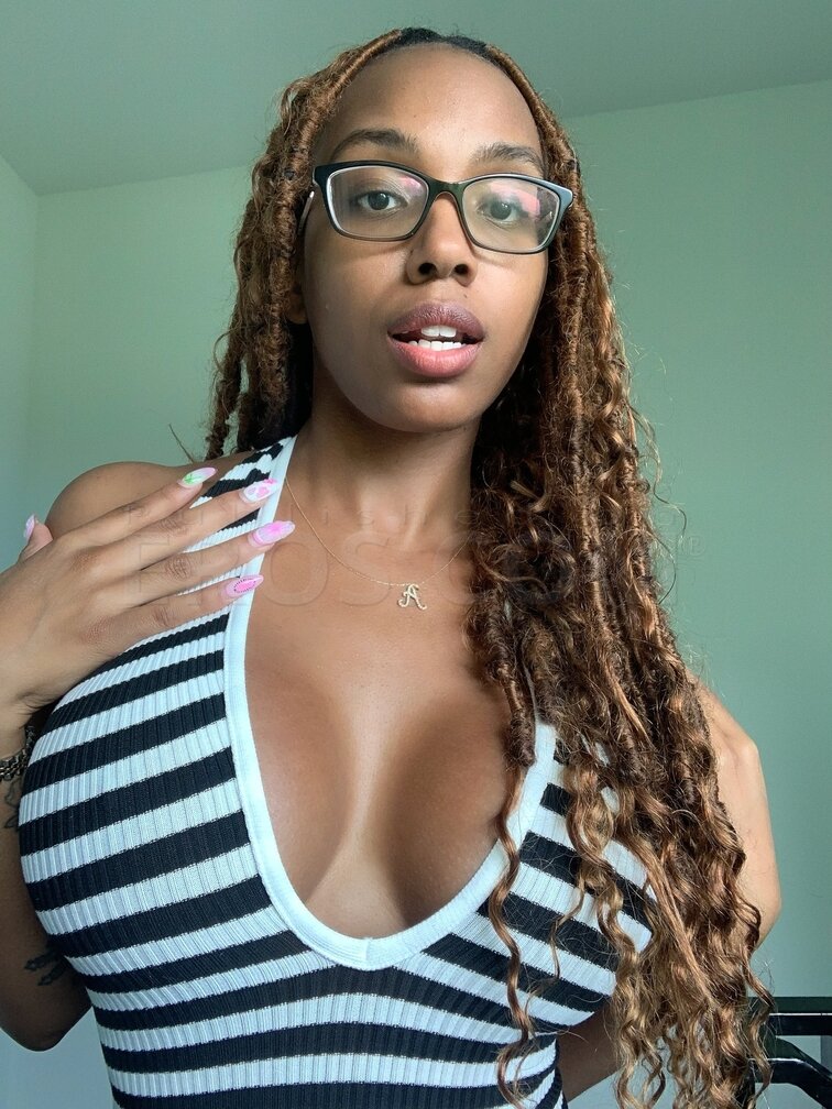 Superstar Lacey London