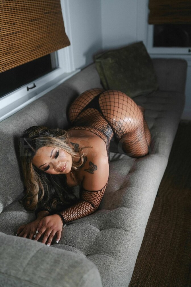 Melina in Chicago
