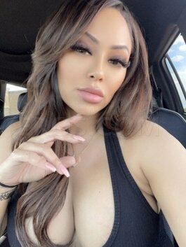 Chrissy D