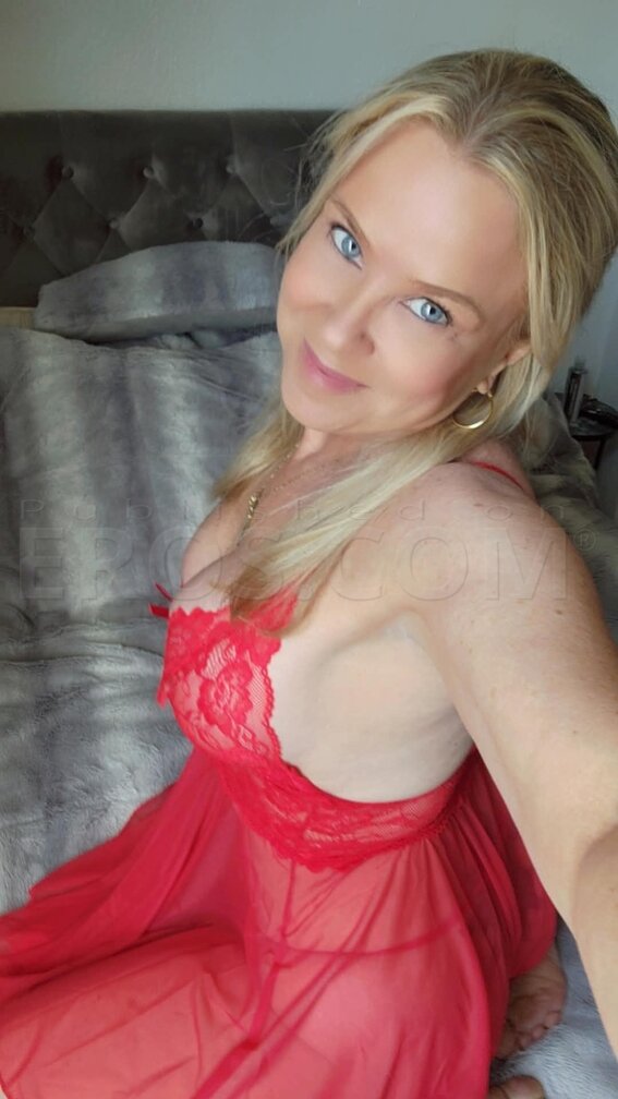 SENSUAL SUNNY DAZE