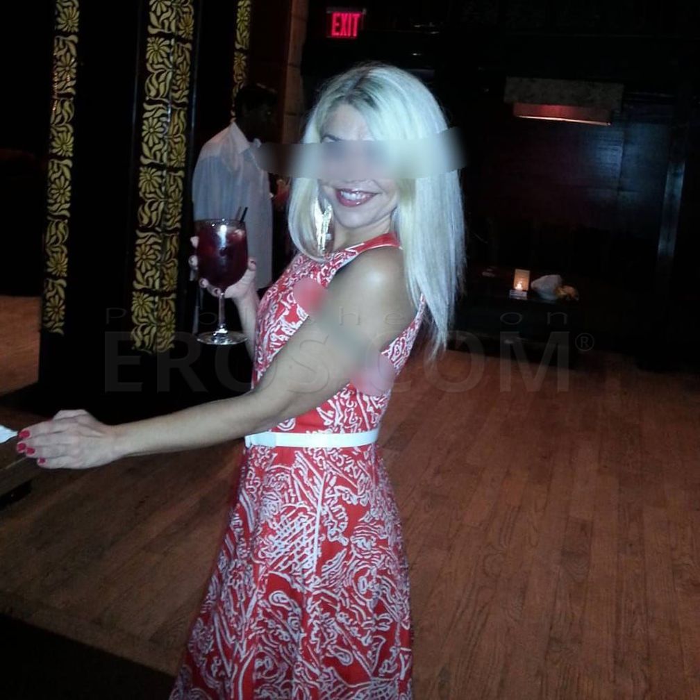 VIP Kera Luxury Companion