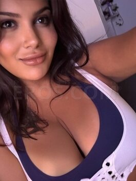 TS Syra Newport Beach