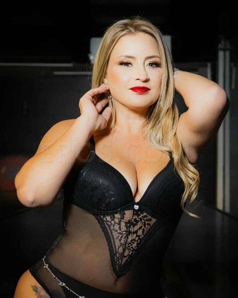 Raleigh Mature Woman Gabriela Luna