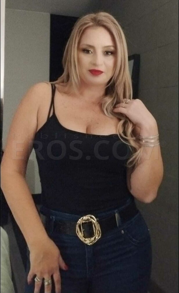 Raliegh Mature Woman Gabriela Luna