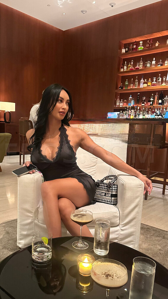 Andrea zhay